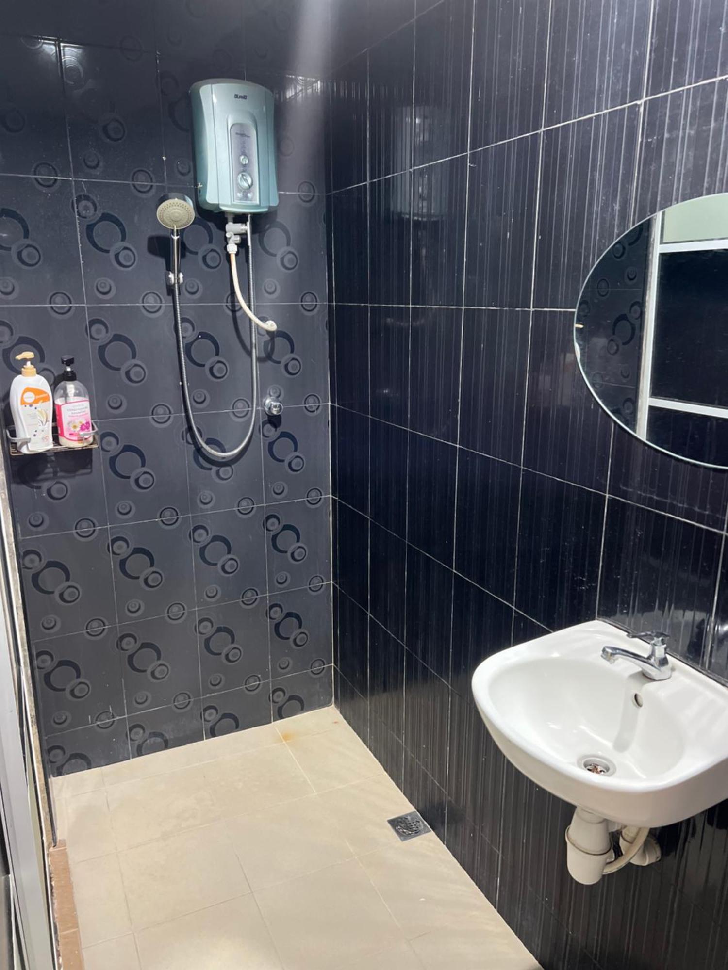 Momo Guest House Kuala Terengganu Exterior photo